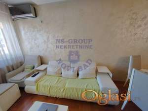 Fenomenalan porodičan dvoiposoban stan na jednoj od najtraženijih lokacija u Novom Sadu.