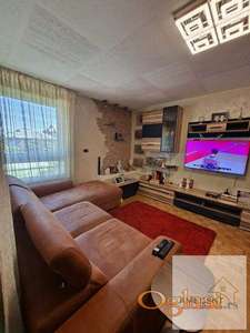 Luksuzan stan u mirnom naselju, 73m2