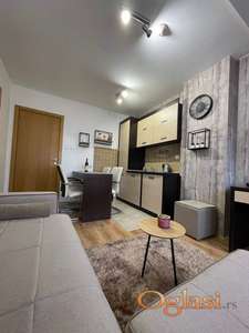 Ekskluzivna Planinska Oaza – Idealno Za Odmor i Investiciju