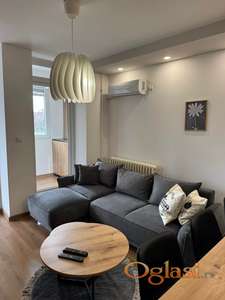 NOVO NASELJE IZDAJE SE JEDNOIPOSOBAN MODERNO OPREMLJEN STAN