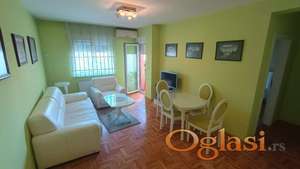 LEP NAMEŠTEN DVOSOBAN STAN, SAJAM