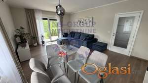 Odlicna kuca u Sremskoj Kamenici !