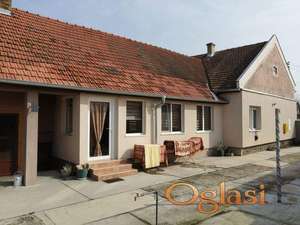 PRIZEMNA KUĆA NA ODLIČNOJ LOKACIJI