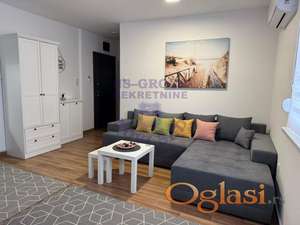 Fantastična garsonjera!!!