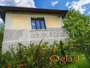 Odlična ponuda,  kuća 62m2, u prirodnom okruženju, Berčinac