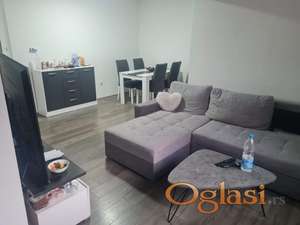 ADICE,UKNJIZEN DVOIPOSOBAN STAN