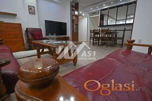 IZDAJE SE CETVOROSOBAN STAN KOD BULEVARA ID#4435