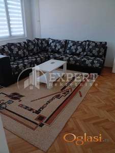 Izdaje se stan na Panteleju, 55m2