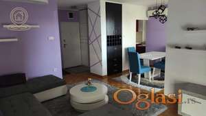 Izdaje se 2 stan Liman 60m2