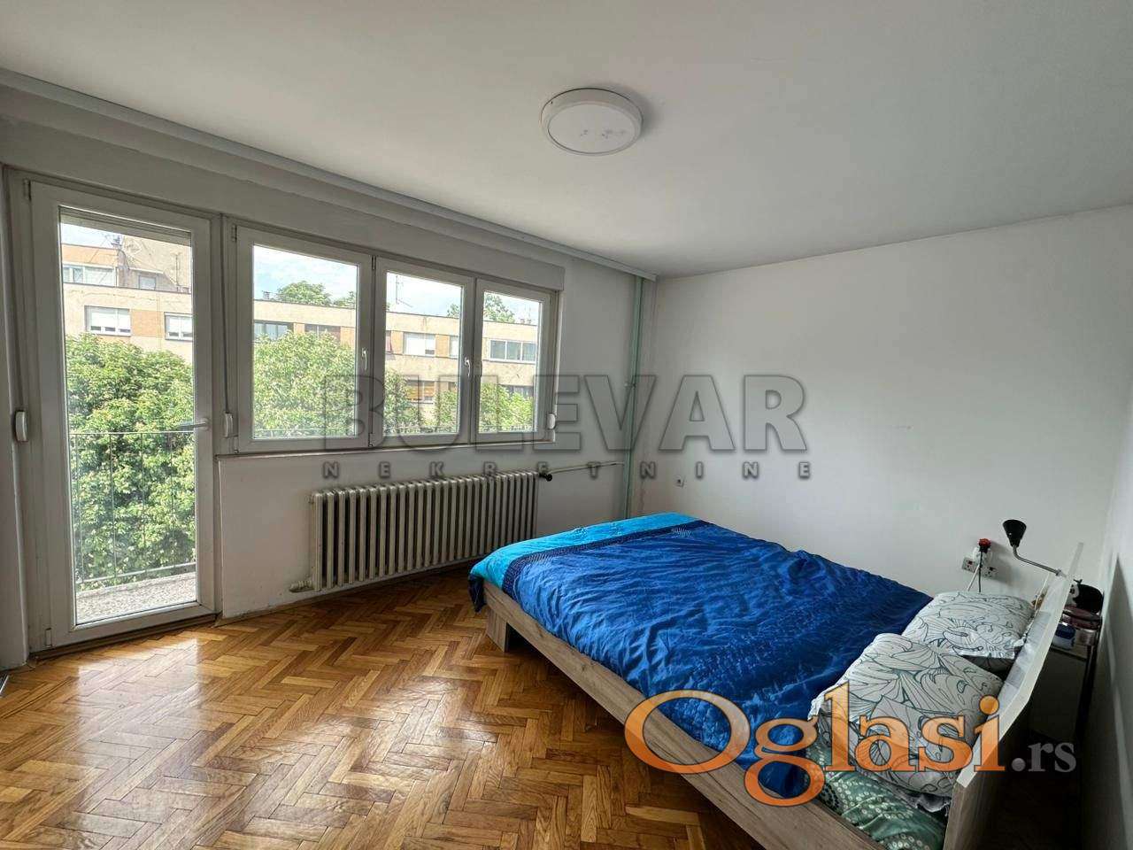 for rent excellent apartment near Pravnog faculty, 75m2! — photo