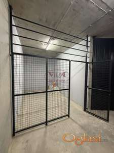 Novi Sad, Salajka, Partizanska, magacinski prostor