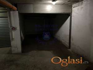 Top lokacija, odlična garaža