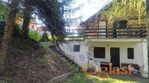 Kuća na odličnom placu - 40m2 !