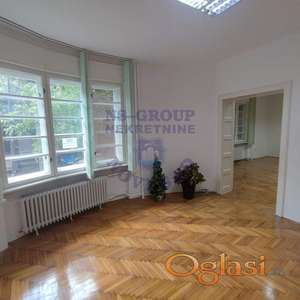 Odličan salonac na Keju, fenomenalan RETKO u ponudi! 107m2