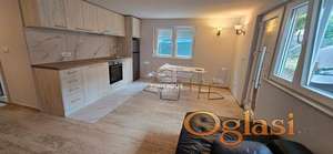 Izdaje se renoviran stan 37 m² – Ratka Mitrovića ID#9697