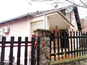 Bukovac spratnica 153m2+ objekti 79m2 HITNO!