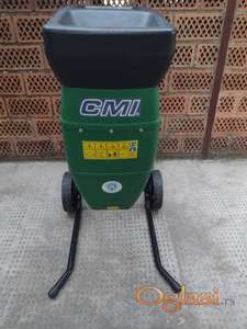 Sečka za grane 2500 W zupčanik