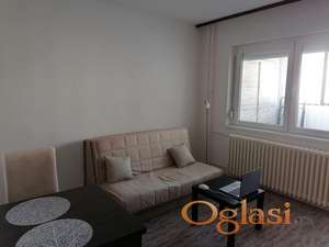 Jednosoban namešten stan 30m kod Sajma