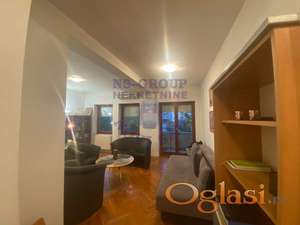 Dvosoban stan na Socijalnom!