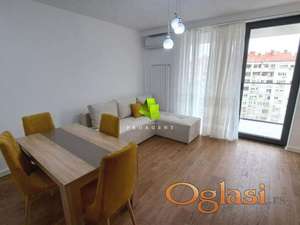 Garsonjera u modernom stambenom kompleksu na Bulevaru Nemanjića ID#7739