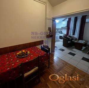 Dvosoban stan u Centru, 49m2