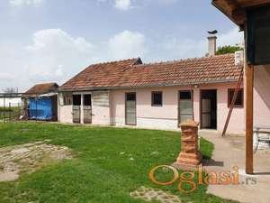 Beška kuća 100m2 HITNO!