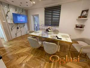 Trosoban stan u Lipovom Gaju