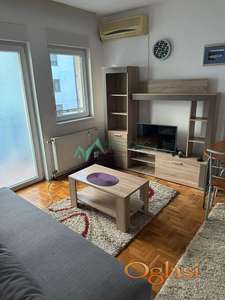 Bulevar, 24m2 odlična garsonjera. 