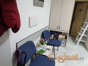 Poslovni prostor u centru - Adamovićevoj palati