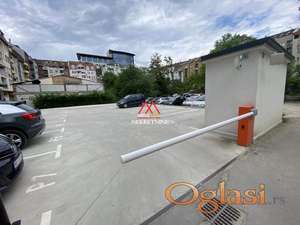 Parking mesto - 14m2 - Sajam