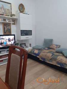 Prodaje se 1.0 stan 33m2 Rakovica 60000€