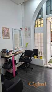 CENTAR ULIČNI LOKAL ŽELEZNIČKA 49000E