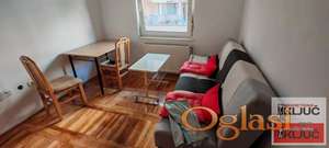 Socijalno, Novi Sad – 1.5 soban stan, 30 m², prizemlje