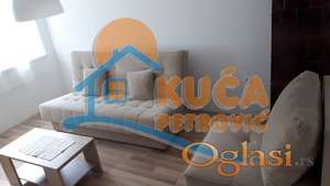 Izdaje se stan prekoputa glavne pošte!