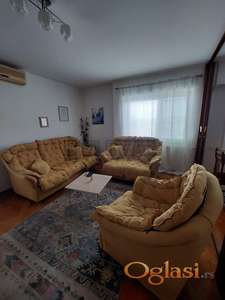 Izdaje se stan u centru