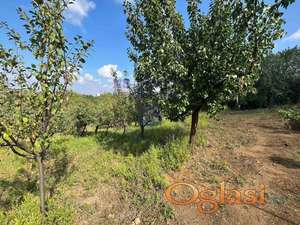 Odličan plac na Alibegovcu!