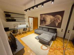 Nameštena garsonjera Grbavica 28m2-350e