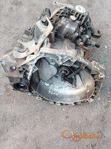 Fiat Tipo od 2016 menjač 1.4 16v 95ks 6brz Originalni delovi  Moguca ugradnja delova  Alfa Romeo 147-156-166-159-GT-MiTo-Giulietta Fiat bravo 2 - croma -grande punto -multipla 2 -punto 3 -stilo-idea Freemont Panda 3 500L 500 500x Lancia ypsilon-delta-musa-lybra Volkswagen Golf 6  Audi a3 2012-2020 Volkswagen Passat B7  Ukoliko zelite da porucite Posaljite poruku preko sms poruke ili pozovite na telefon 0616115961