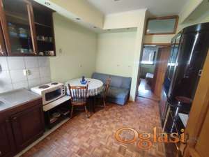 Dvoiposoban stan kod Spensa