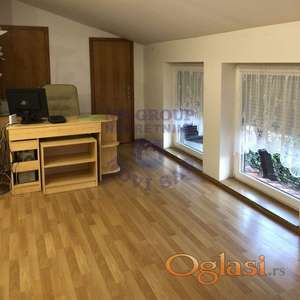 Dvosoban dvorišni duplex