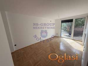 Trosoban - Useljiv - PDV u ceni!!!