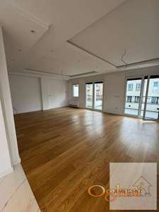 Luksuzan penthaus od 162 m² na Zvezdari