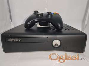 XBOX 360 sa 250 gb hard diskom