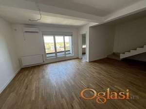 Useljiv duplex na Klisi 95m2