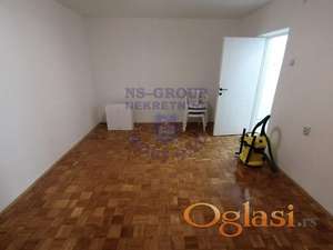 Dvosoban stan na Staroj Detelinari