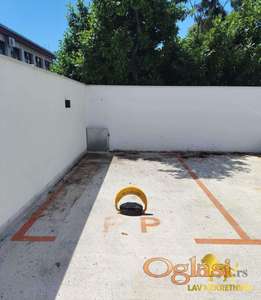 NOVI SAD - SOCIJALNO - 15.00 m2