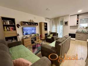 Odlican dvoiposoban stan na Adicama!