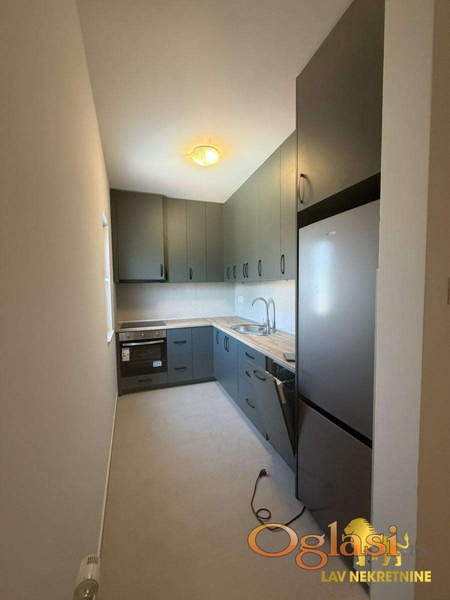 NOVI SAD - CENTER - 85.00 m2 — photo