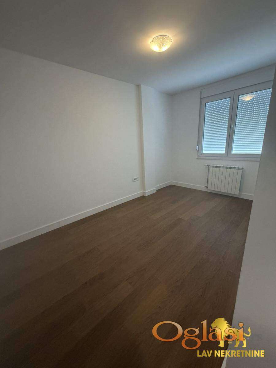 NOVI SAD - CENTER - 85.00 m2 — photo
