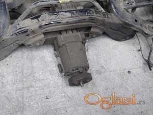 Fiat freemont deferencijal  Originalni delovi